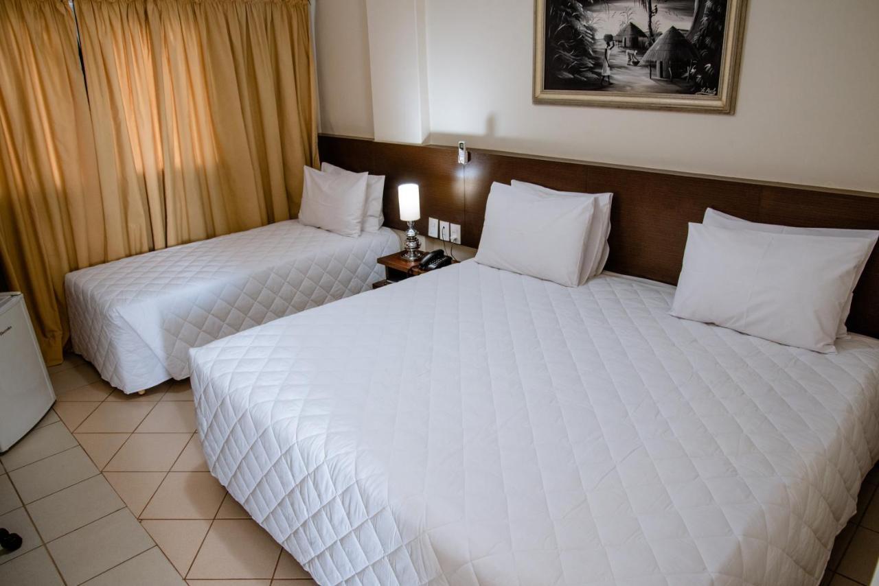 Imperador Palace Hotel Franca Ngoại thất bức ảnh