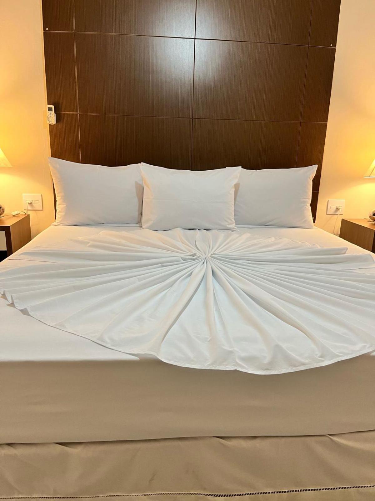 Imperador Palace Hotel Franca Ngoại thất bức ảnh