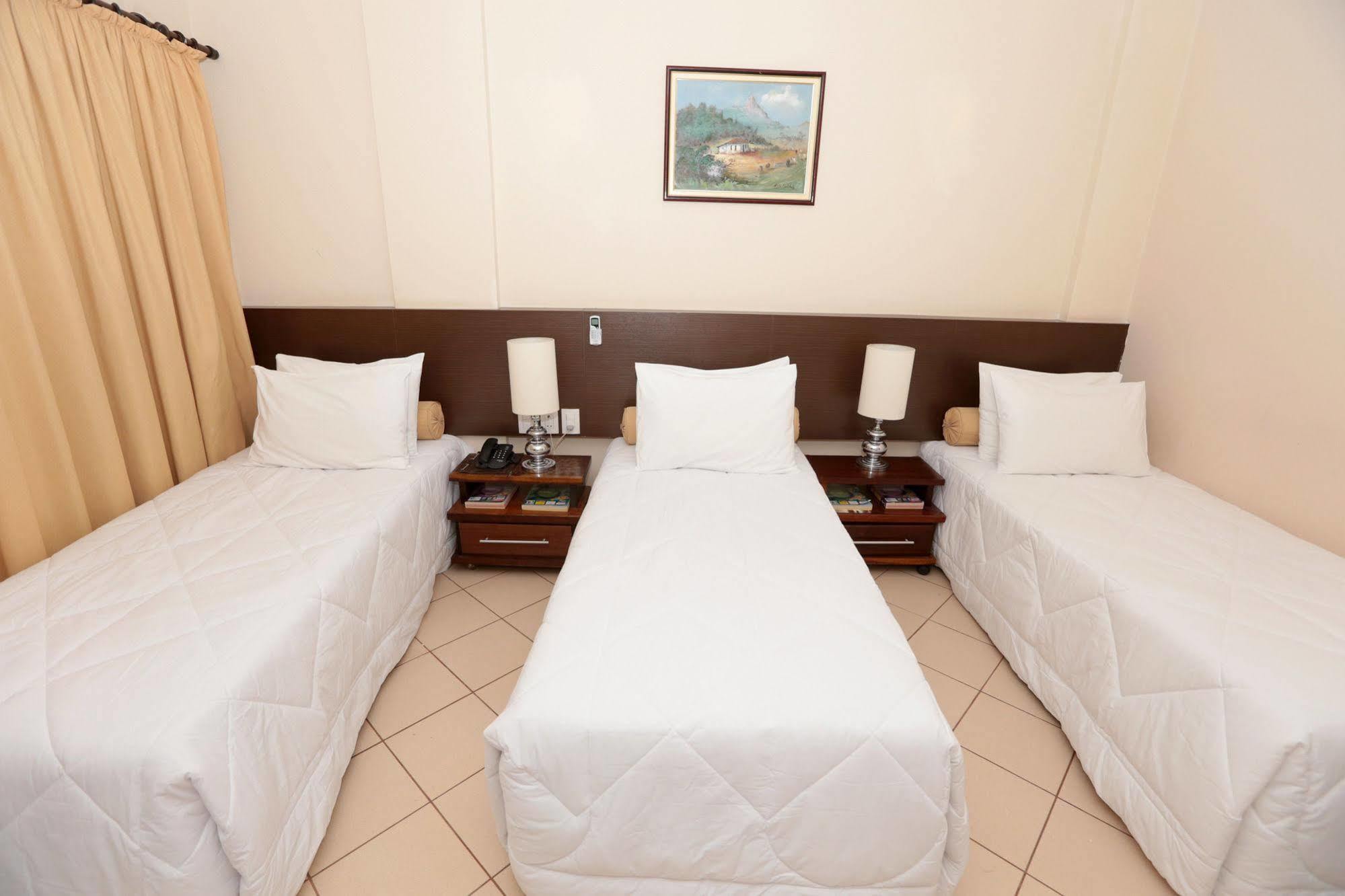 Imperador Palace Hotel Franca Ngoại thất bức ảnh